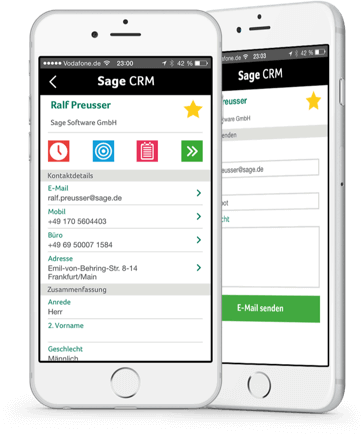 Verschiedene Bildschirmansichten einer Sage Software auf zwei Smartphones