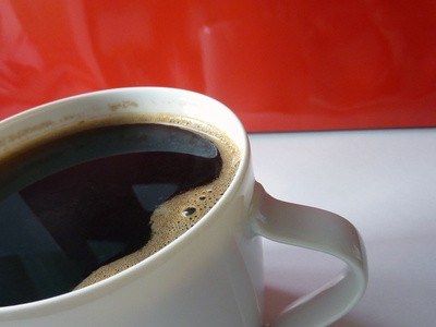 Mit der Cloud-Lösung Sage einfachLohn erledigt man die Lohnbuchhaltung so schnell, wie man Kaffee kocht. Quelle: pixelio/Lupo