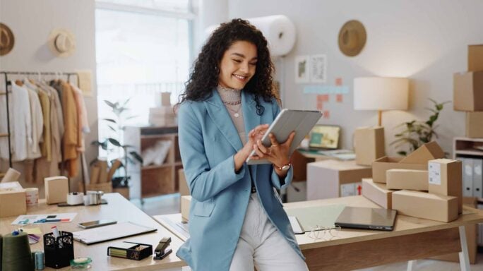 A small business person working on MTD