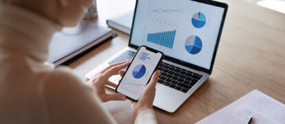 What is a real-time dashboard?