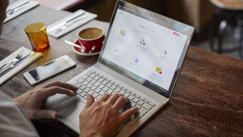 Hands on computer